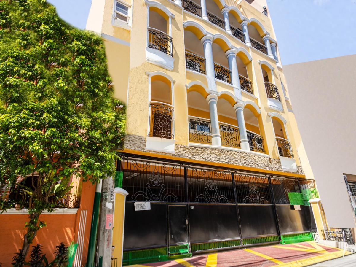 OYO 831 Casa Maria Hotel Manila Exterior foto